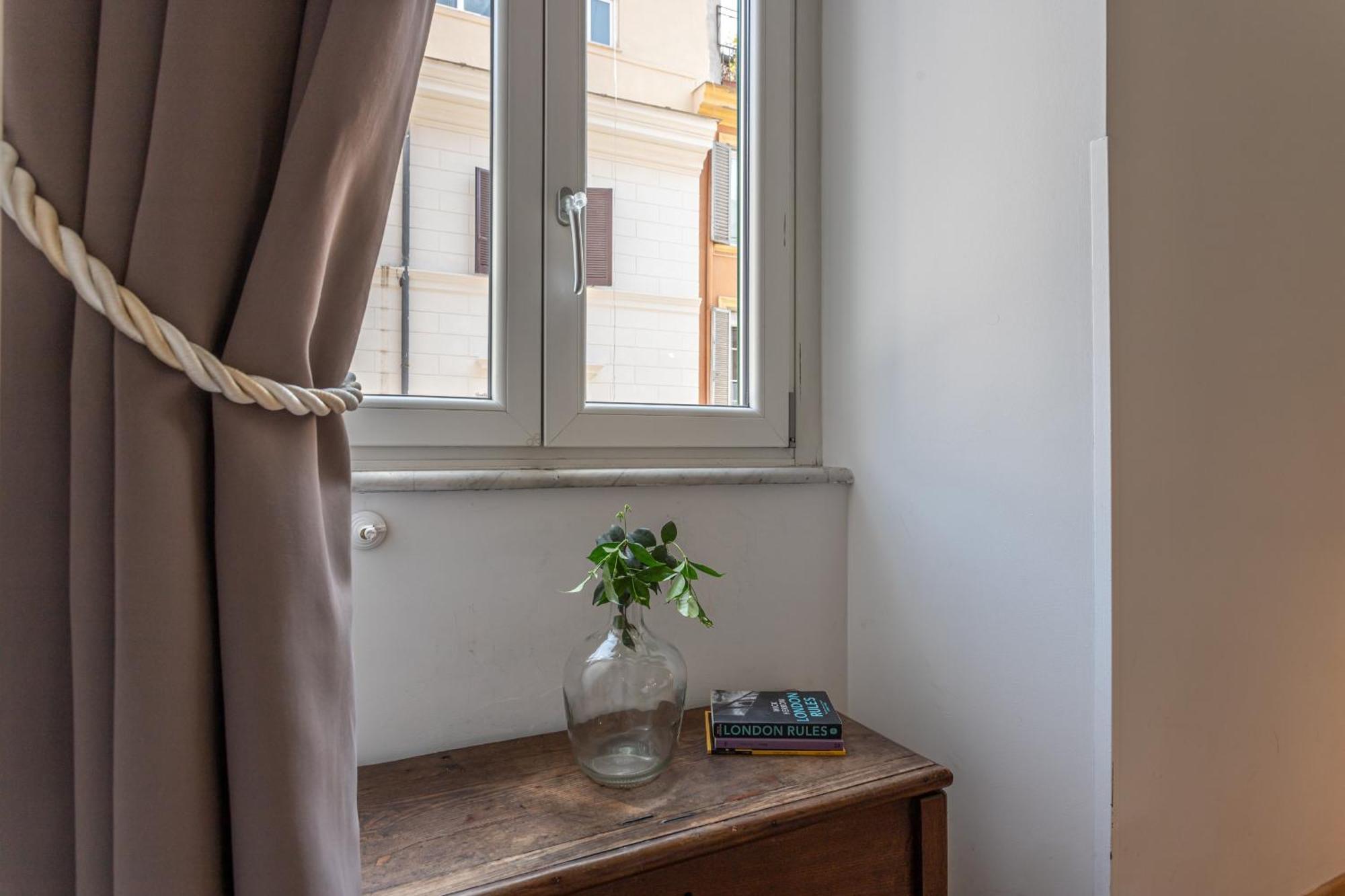 Private Apartment Colosseum Rome Bagian luar foto